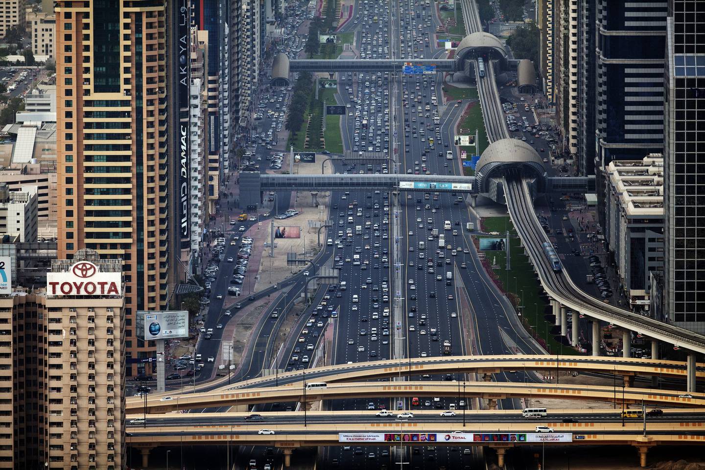 https://299.com/fidu-news-details/dubai-population-to-surge-to-nearly-6m-in-20-years-amid-urban-transformation